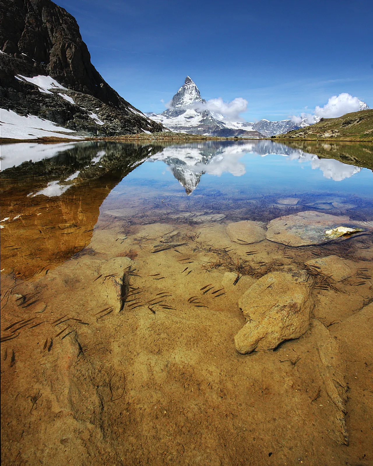 Matterhorn Favourite · 5 GB · 30 Days -- Swiss Alps travel eSIM
